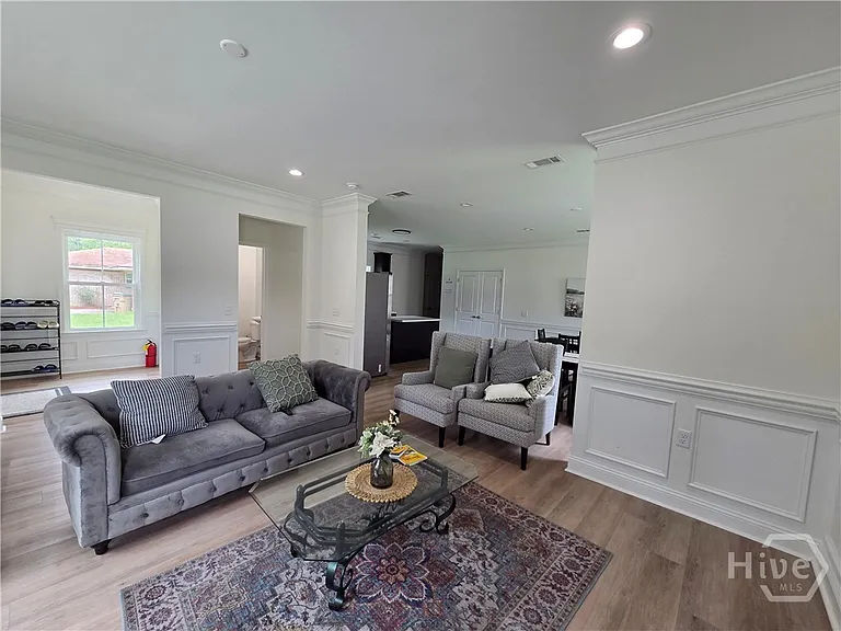 126 Read St — Photo 19