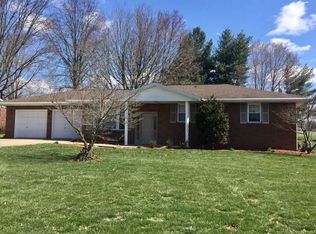 596 N Kluemper Rd, Jasper, IN 47546