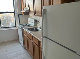 1075 Edison Ave APT 2D, Bronx, NY 10465