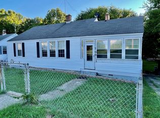 700 Magnolia Dr, South Boston, VA 24592