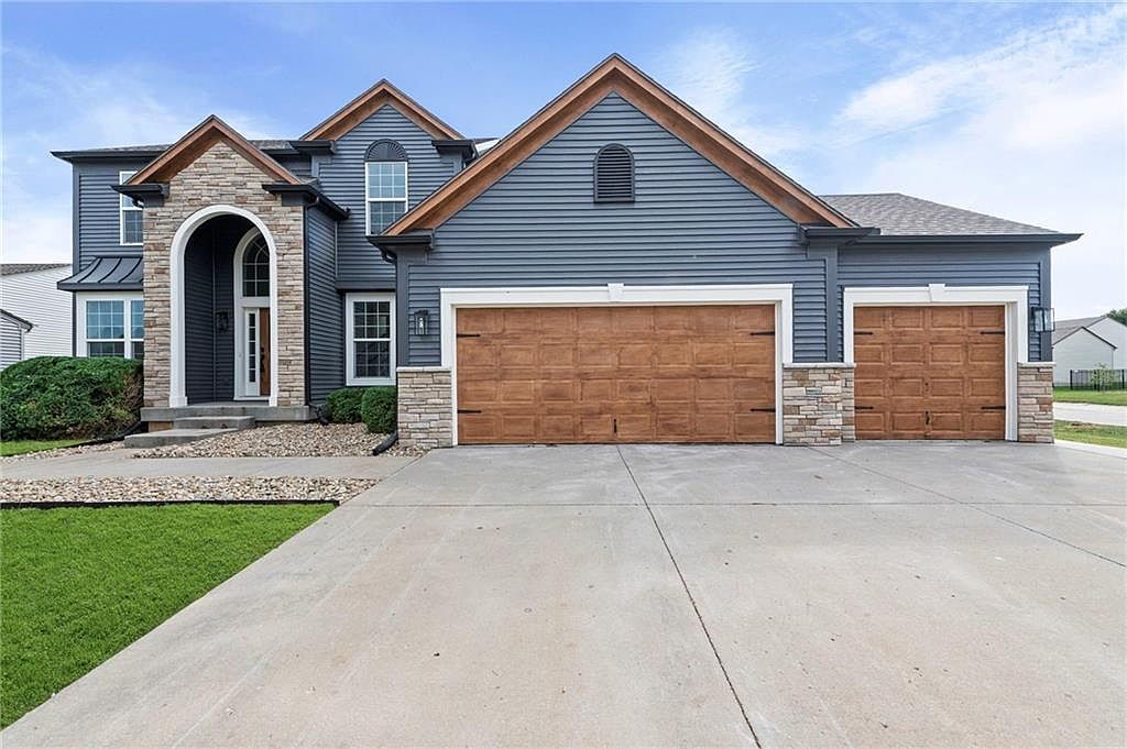 23509 W 93rd St, Lenexa, KS 66227 | Zillow