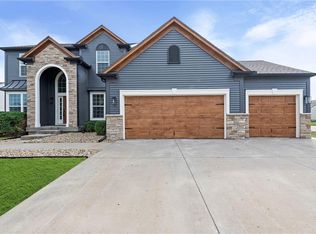 23509 W 93rd St, Lenexa, KS 66227