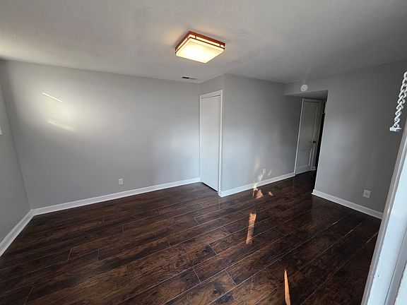 3rd image of 727 Sherrod Ave #E