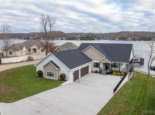 1972 Arrowridge Dr, Roach, MO 65787