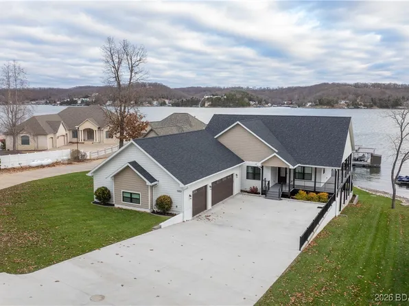 1972 Arrowridge Dr, Roach, MO 65787