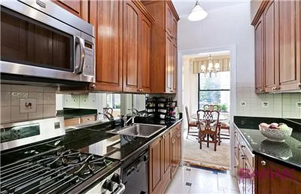 Sold by Barak Realty | media 5