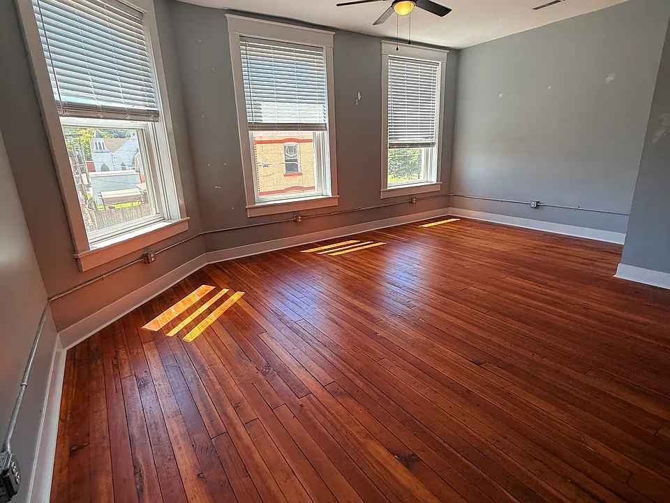 103 E Excelsior St #1