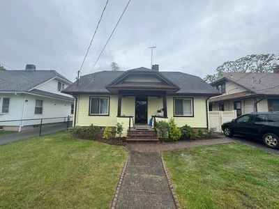 112 E Seaman Avenue E, Freeport, NY, 11520