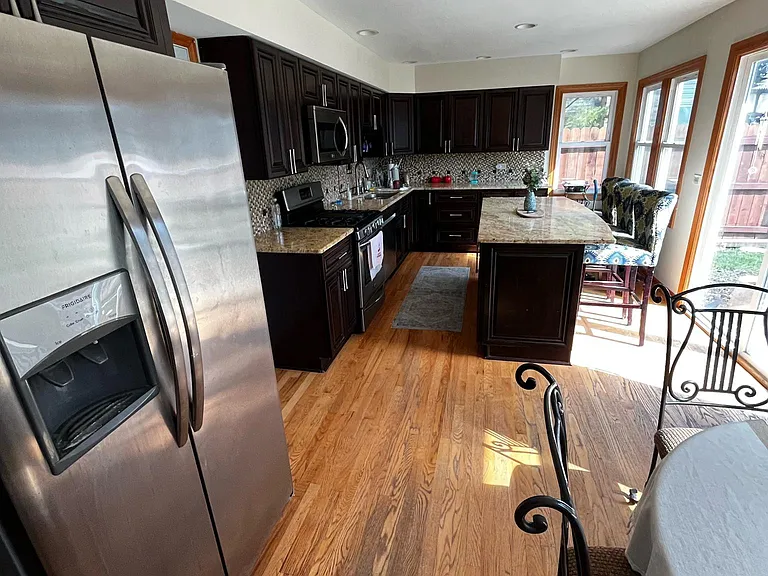 75 Washington Ave — Photo 6