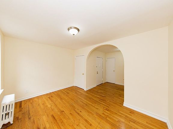 2nd image of 23 Avenue B APT 4S