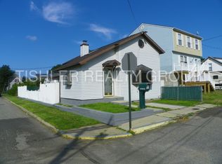 901 8th St, Union Beach, NJ 07735