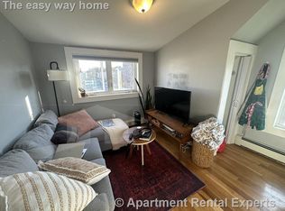 287 Beacon St #1, Somerville, MA 02143