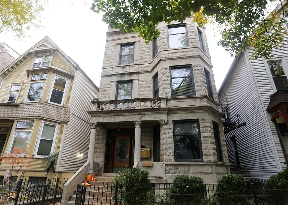 1st image of 1134 W Oakdale Ave #3RR