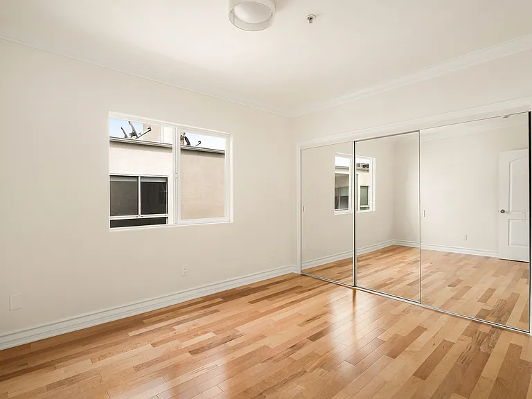 11826 Dorothy St #Penthouse 2 — Photo 25