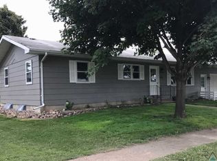 104 S Juniper St, Worthing, SD 57077