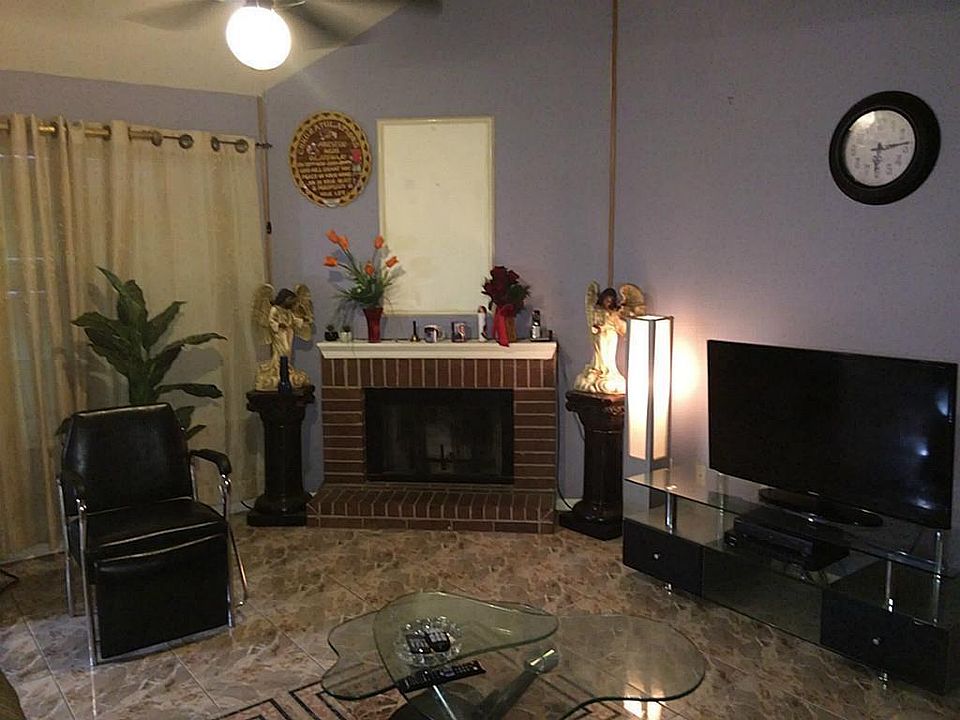 1st image of 13558 Catalina Village Dr