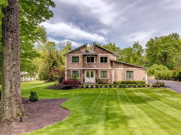 428 Greenbush Rd, Blauvelt, NY 10913