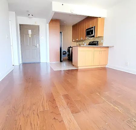 5th image of 231 E 111th St #51B