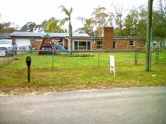 3rd image of 1356 Bender Ave