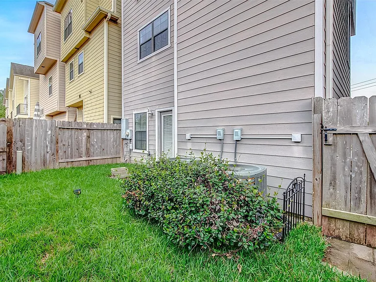1174 Hempstead Villa Ln — Photo 49