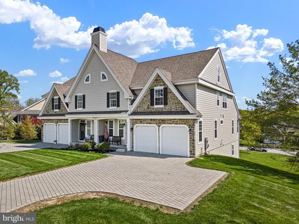 513 Valley Rd, Newark, DE 19711