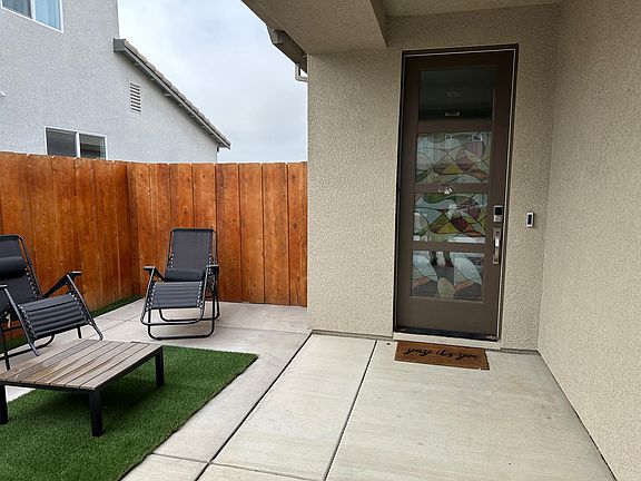3rd image of 2161 Enchantment Dr