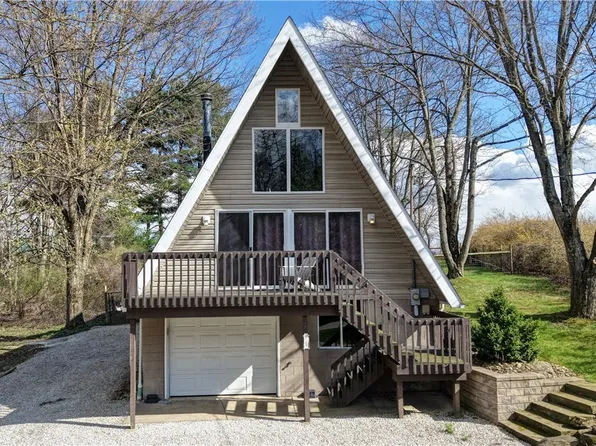 2684 Bern Dr, Millersburg, OH 44654