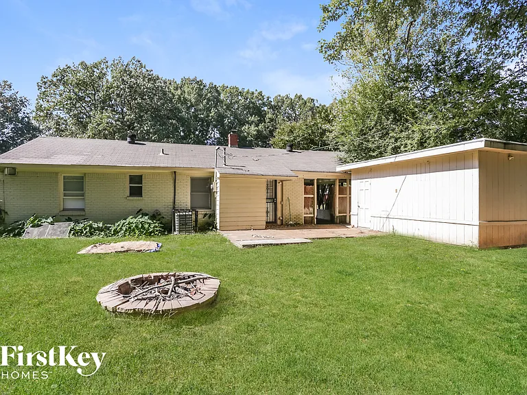 1596 Marcia Rd — Photo 14