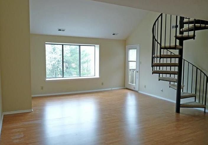 1st image of 2313C Durham Ct #48