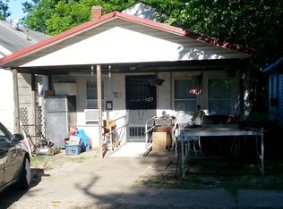 713 N Mulberry St, Dexter, MO 63841