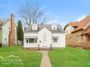 5715 N 39th St, Milwaukee, WI 53209