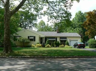 1965 Mary Beth Ct, Scotch Plains, NJ 07076