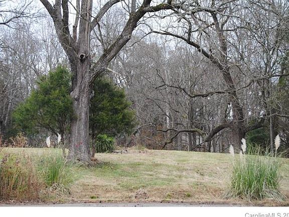 4th image of 159 Southway Ln