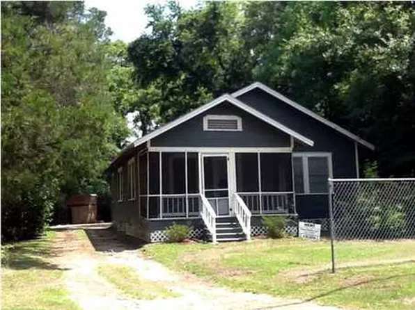 2600 Pollard Ln, Mobile, AL 36606