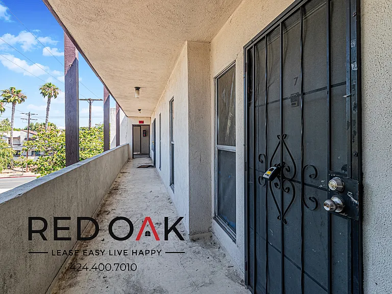700 Glenway Dr #7 — Photo 20