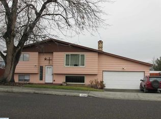 1504 W 15th Ave, Kennewick, WA 99337