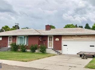 950 E Parkview Ct, Dillon, MT 59725