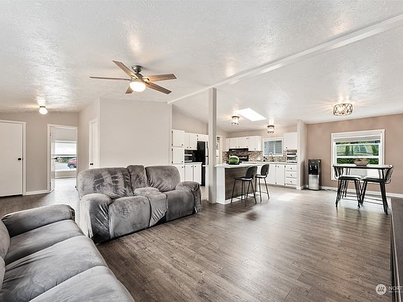 5th image of 3001 S 288th Street #201