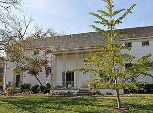 3348 Valley Dr, Alexandria, VA 22302