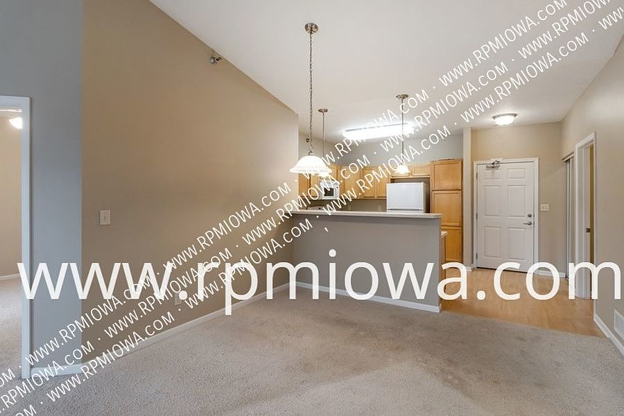 1311 SE University Ave UNIT 203, Waukee, IA 50263 Zillow
