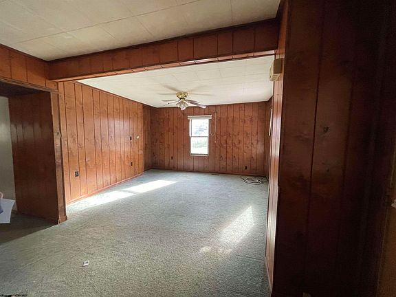 2nd image of 829 Idlewood Dr