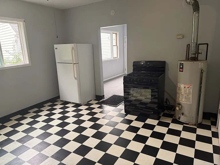 14 Marion St — Photo 1