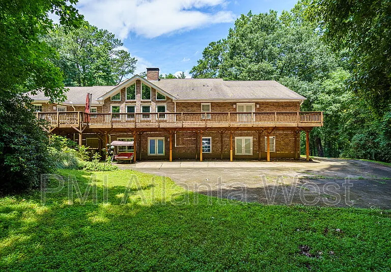 2215 Spalding Dr #TERRACE LVL — Photo 1