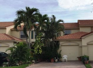 8284 Via Serena, Boca Raton, FL 33433
