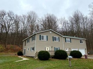 47533 Valley Rd, Decatur, MI 49045