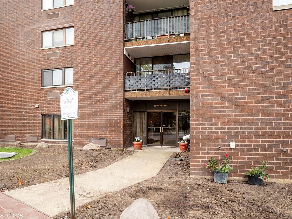 1st image of 11 W Green St APT 504