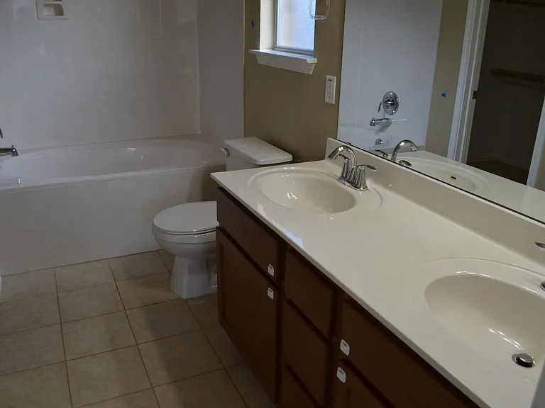 5318 Birmingham Cir — Photo 9
