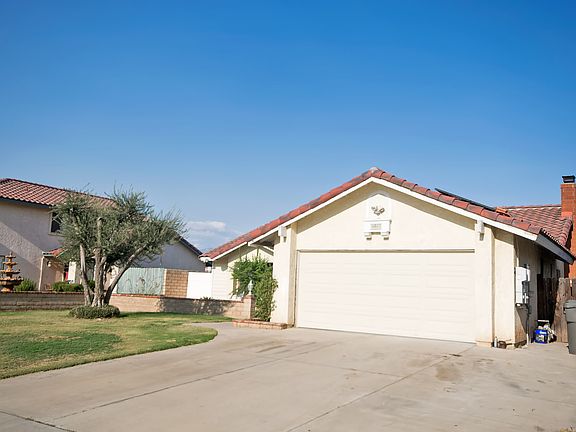 3rd image of 14860 Van Gogh Ave