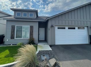 5810 Midland Ln #68, Pasco, WA 99301