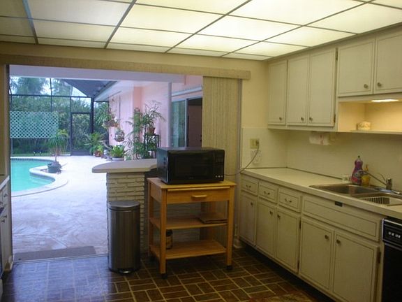 5th image of 7725 SW 138th Ter